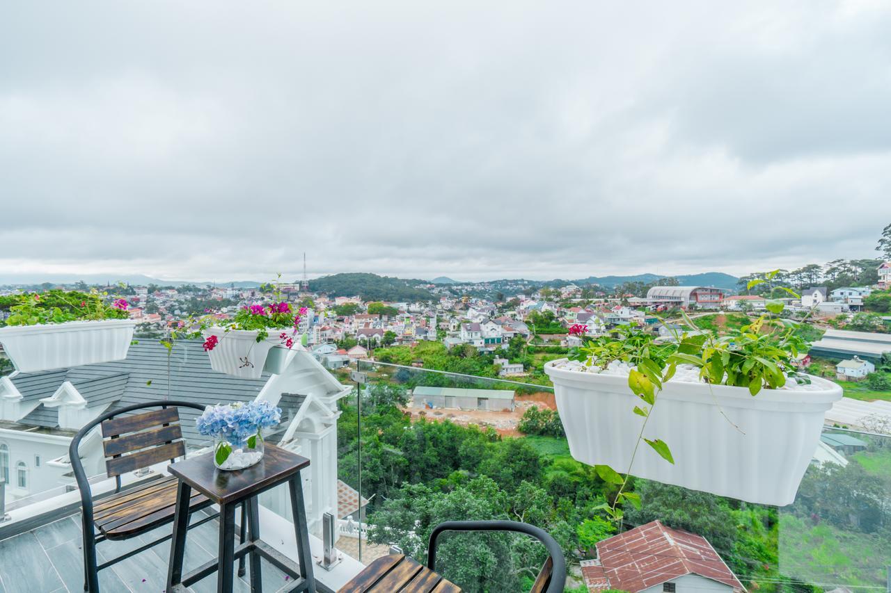 Dalat Home Exterior photo