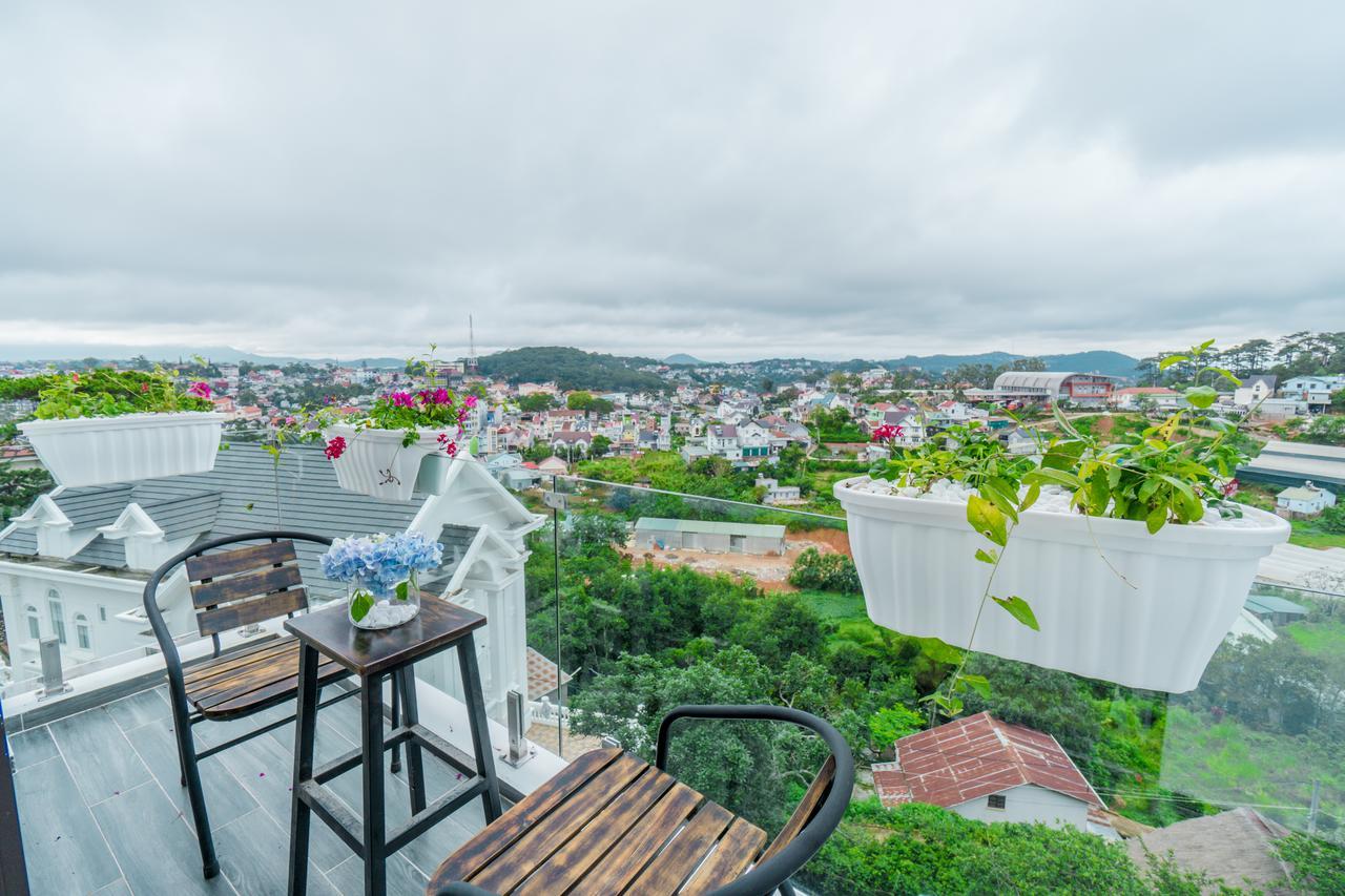 Dalat Home Exterior photo