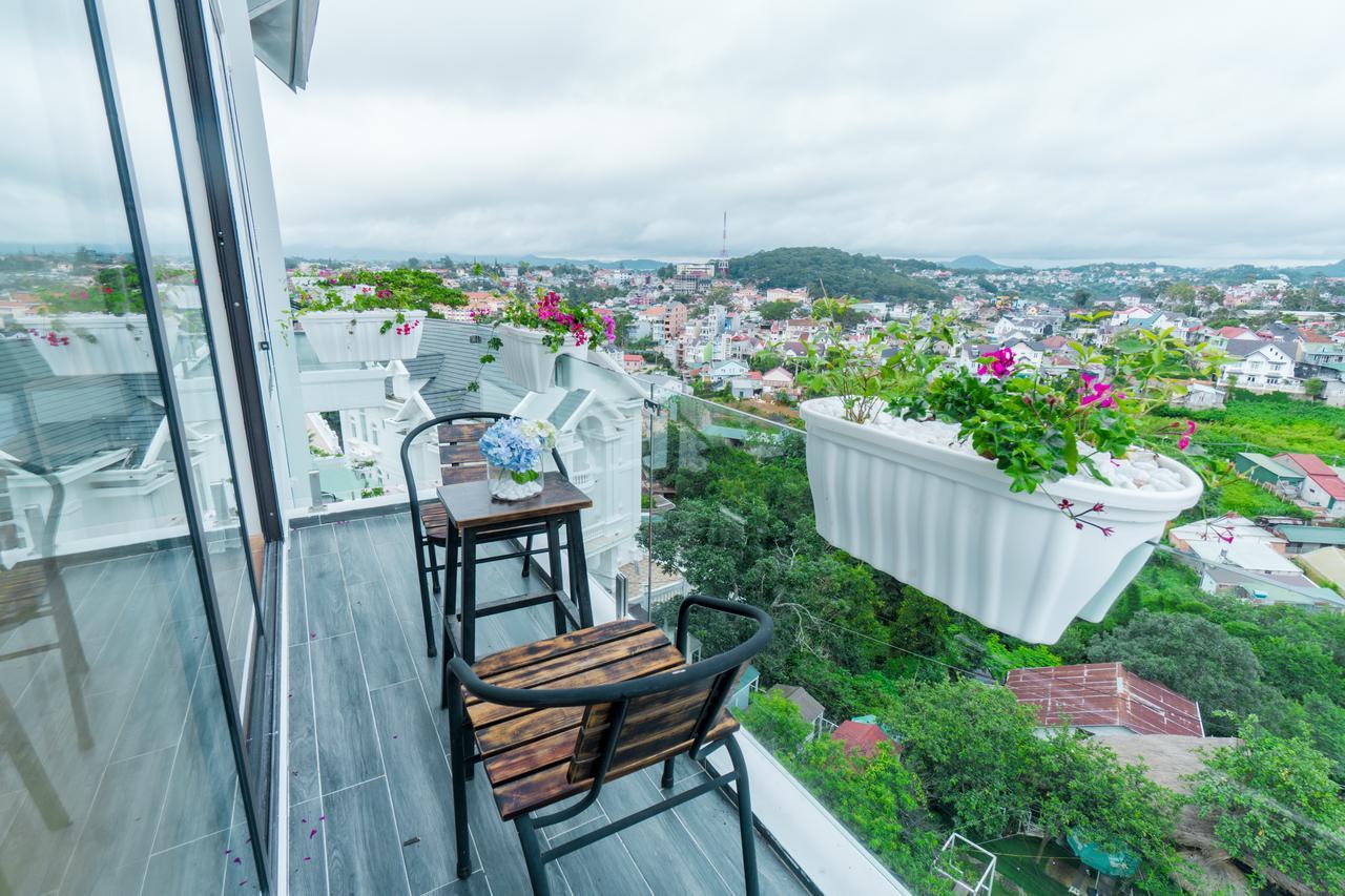 Dalat Home Exterior photo