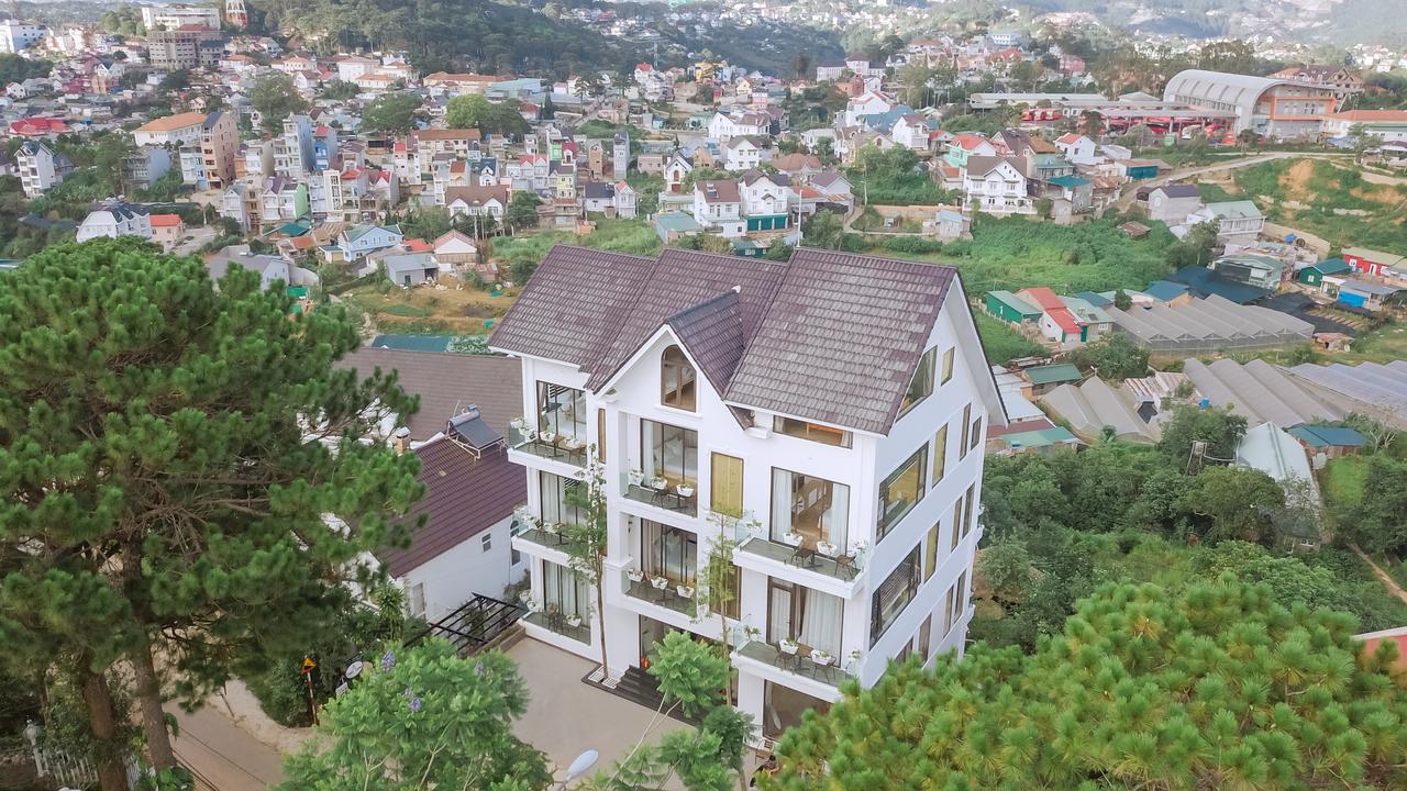Dalat Home Exterior photo